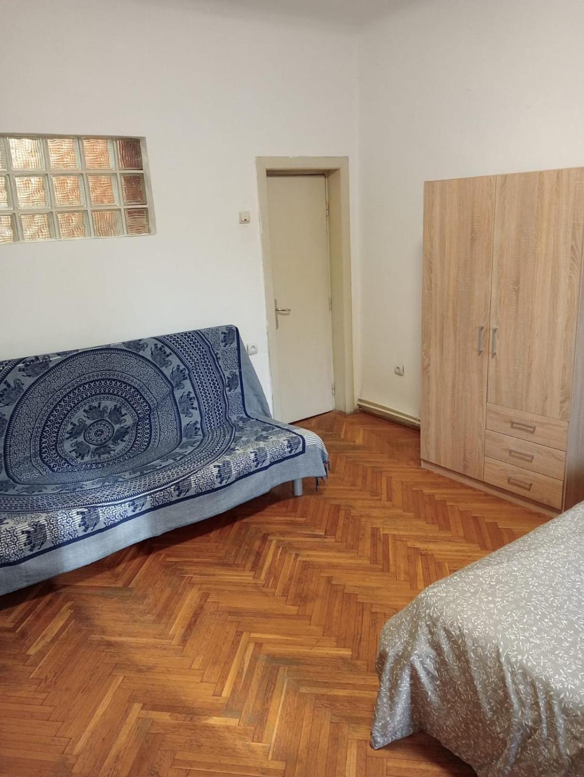 Romana City Center Studio Apartment บูคาเรสต์ ภายนอก รูปภาพ